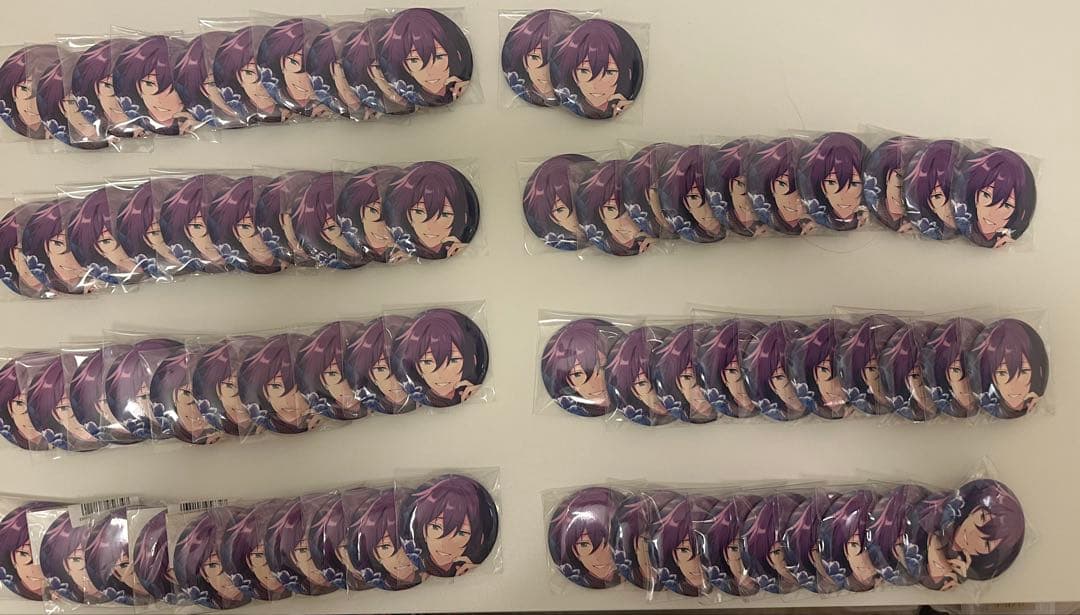 礼瀬マヨイ缶バッジセット72個 - メルカリ