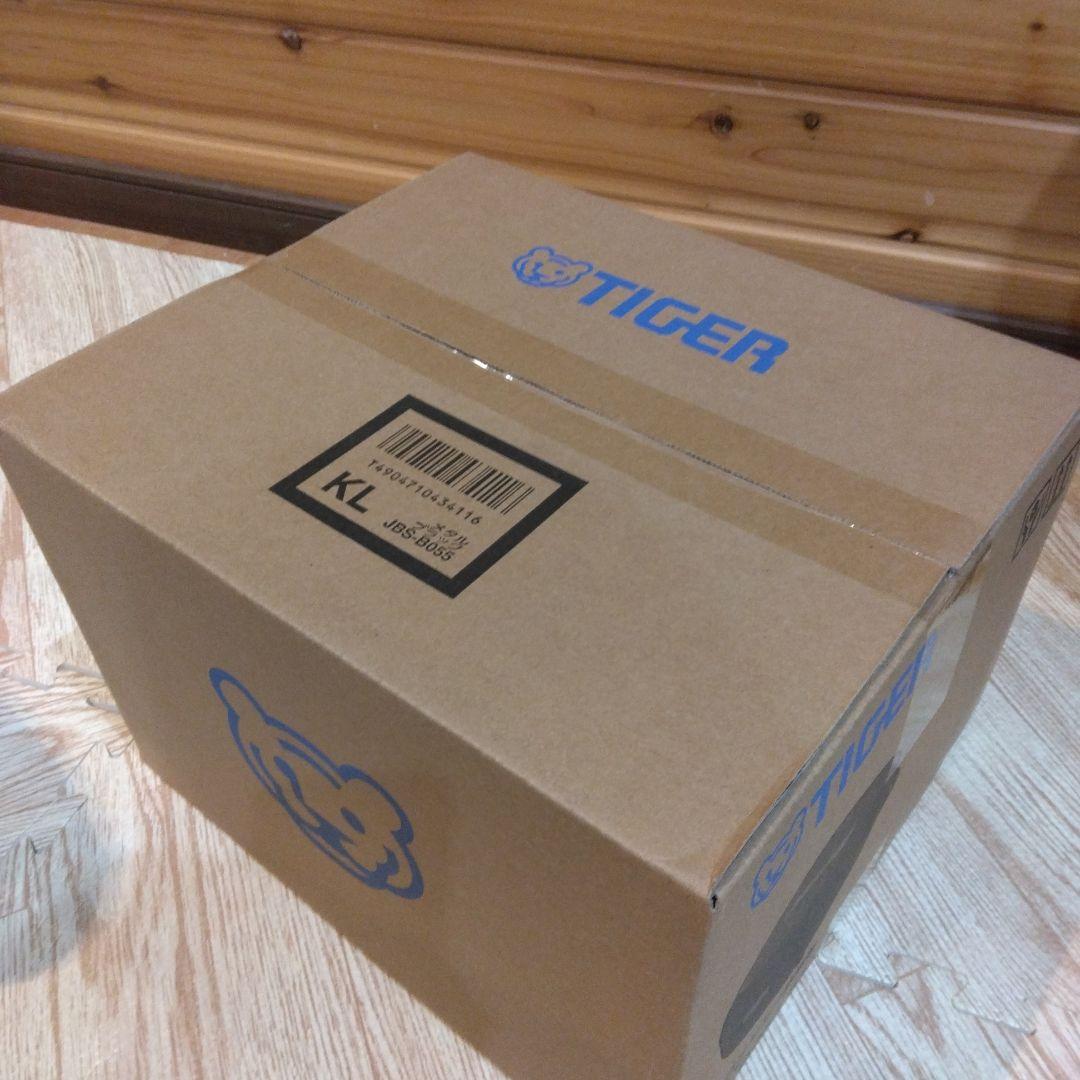 【新品未使用】TIGER JBS-B055 KL 炊飯器 0.54L(3合)