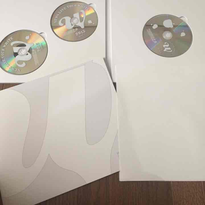 NEWSコンサートDVD初回盤 white White (+DVD)【初回盤】 : NEWS | HMV&BOOKS online - JECN-397/8