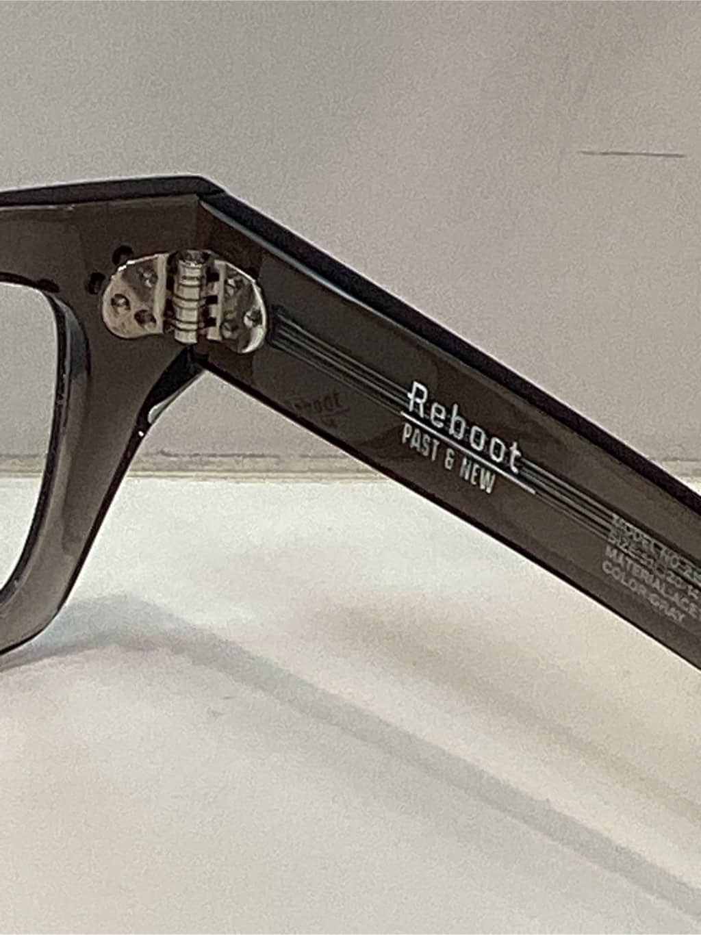 コーディネイト詳細 | メガネのパリミキ