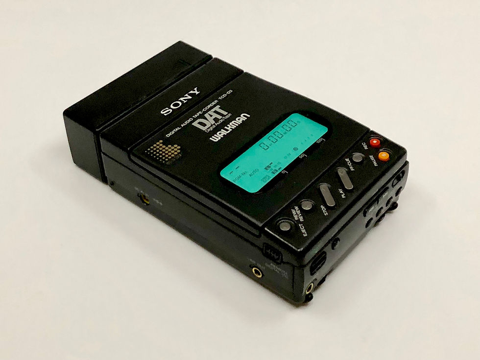 SONY TCD-D3 DAT Recorder