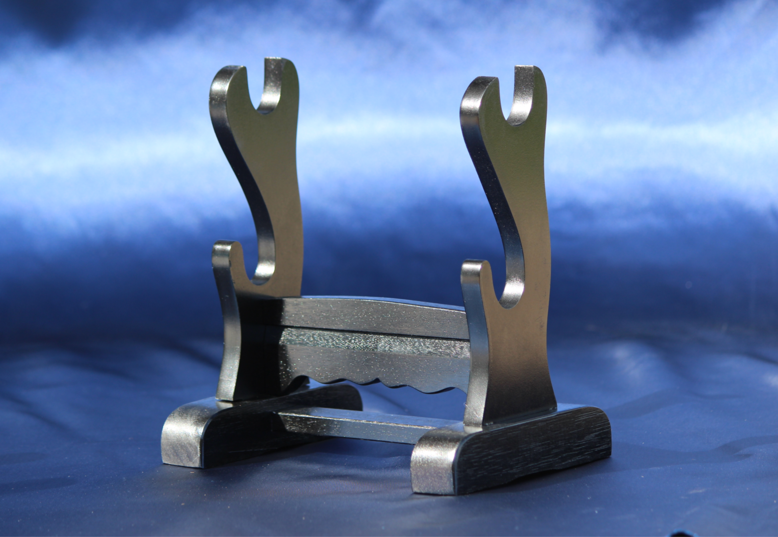 刀購入者限定】短刀掛台（1本・2本用） | 女性のための刀剣販売むしゃ処