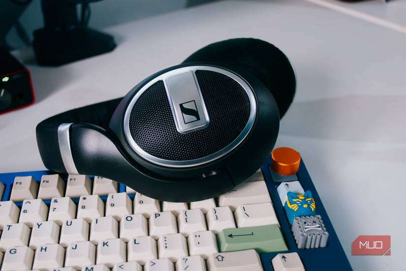 Sennheiser HD 599 SE Review: Killer Open-Back Headphones on a Budget