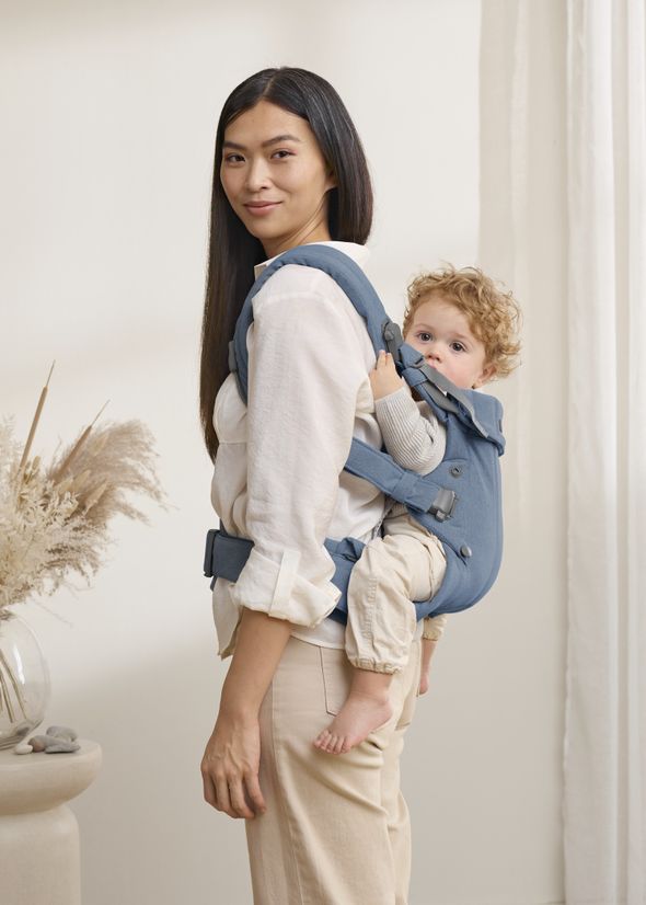 Baby Carrier Harmony—comfy, padded back support | BabyBjörn