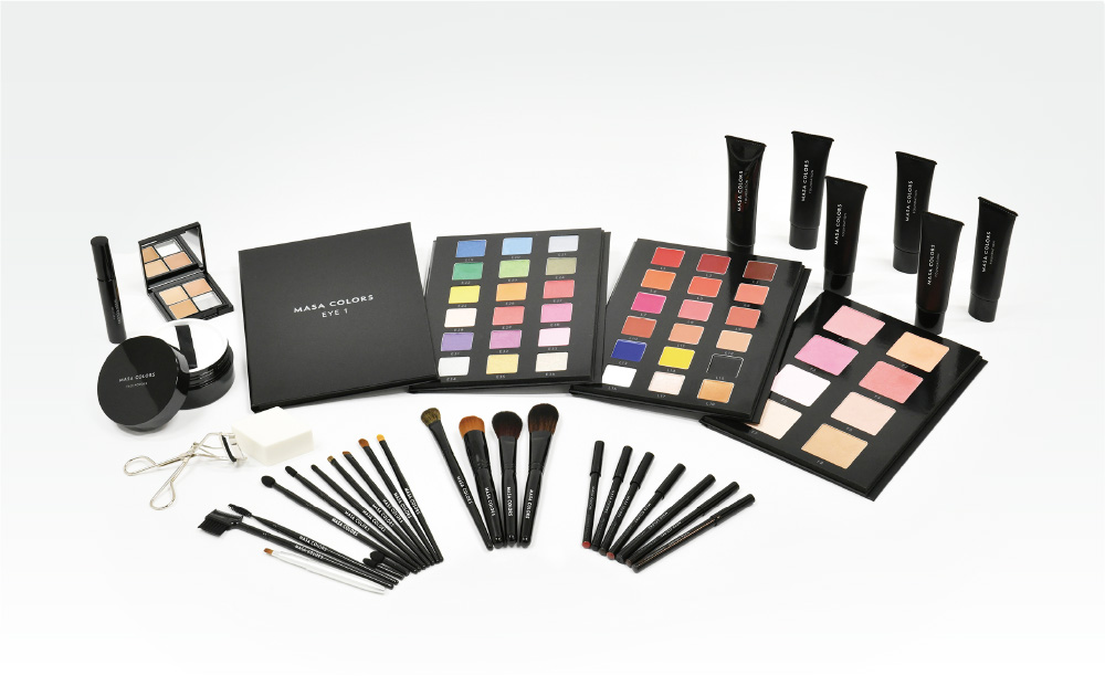 教材・設備 | 資生堂美容技術専門学校