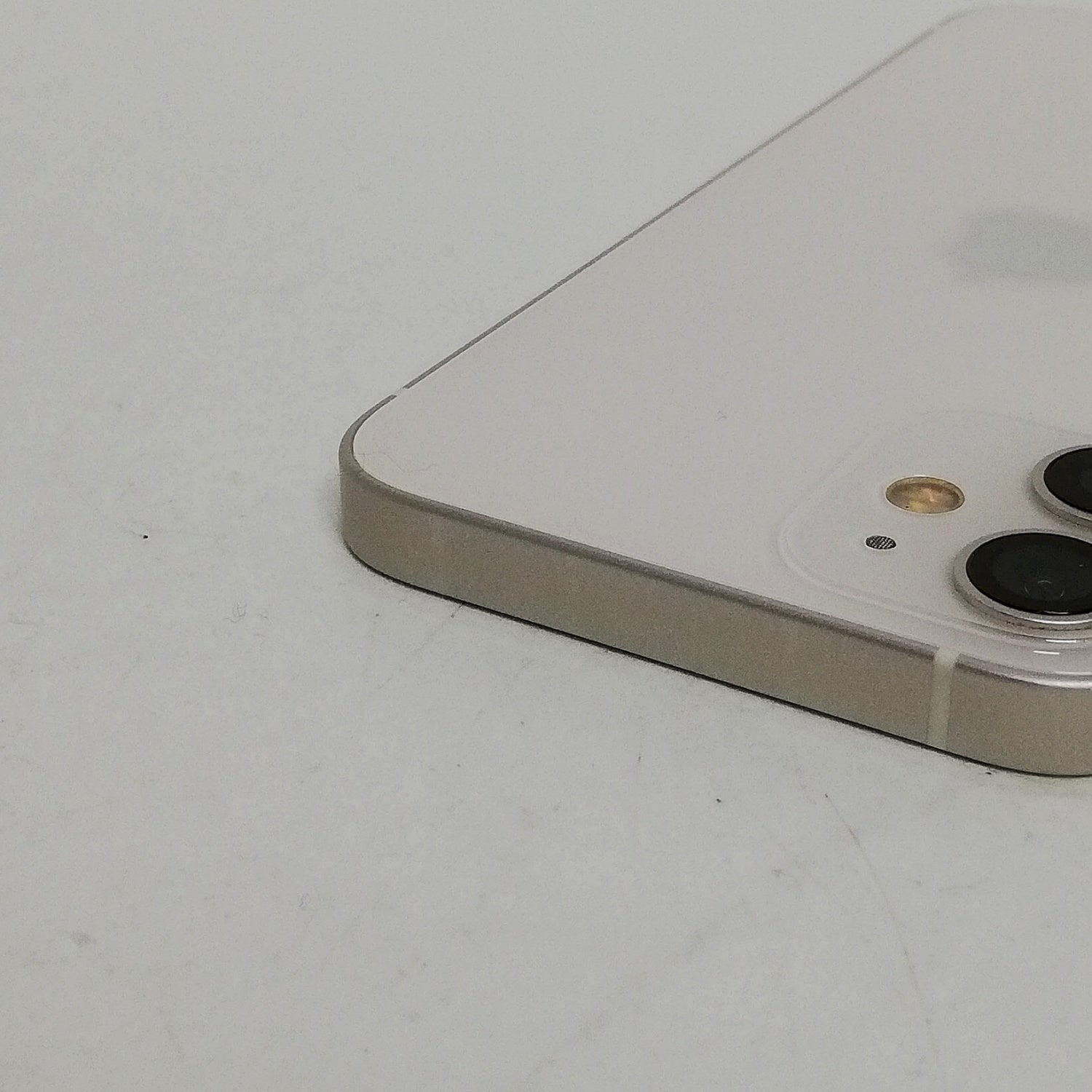 iPhone 中古 販売】iPhone 12 mini / 2020 / 256GB / ホワイト