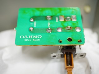 ONKYO ﾌﾟﾘﾒｲﾝｱﾝﾌﾟ A-701XG 修理の様子