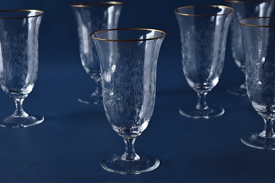 tモーゼル ボヘミアングラス ブルークリスタル 金彩装飾 キャビネット