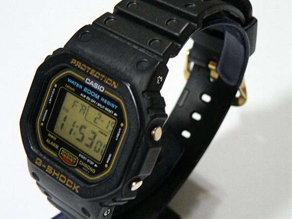 カシオ G-SHOCK DW-5600 スピードモデル 液晶 ゴールド クォーツ