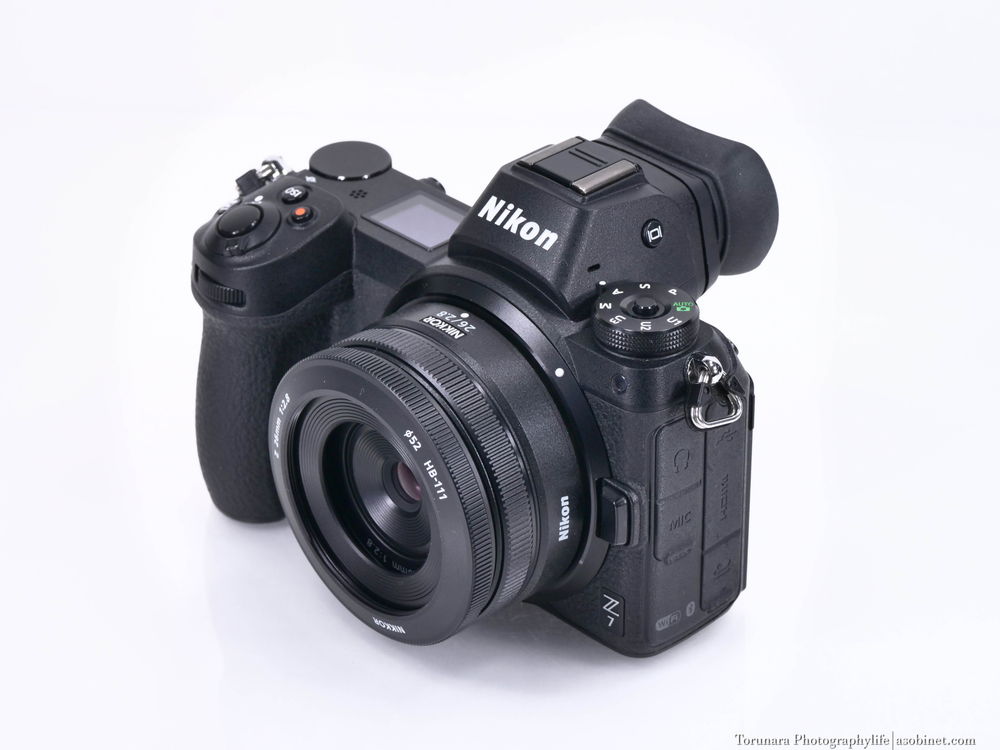 ニコン NIKKOR Z 26mm f/2.8 レンズレビュー 完全版 - とるなら