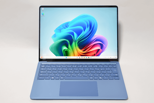 Surface Laptop（第7世代）」で「Copilot+ PC」を体験！ その動作感は