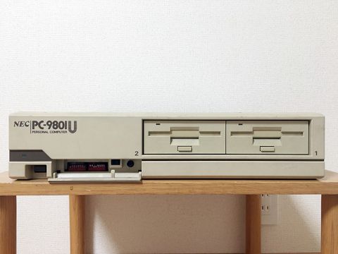 PC-9801シリーズ初となる3.5インチFDD搭載モデル「PC-9801U」 - AKIBA