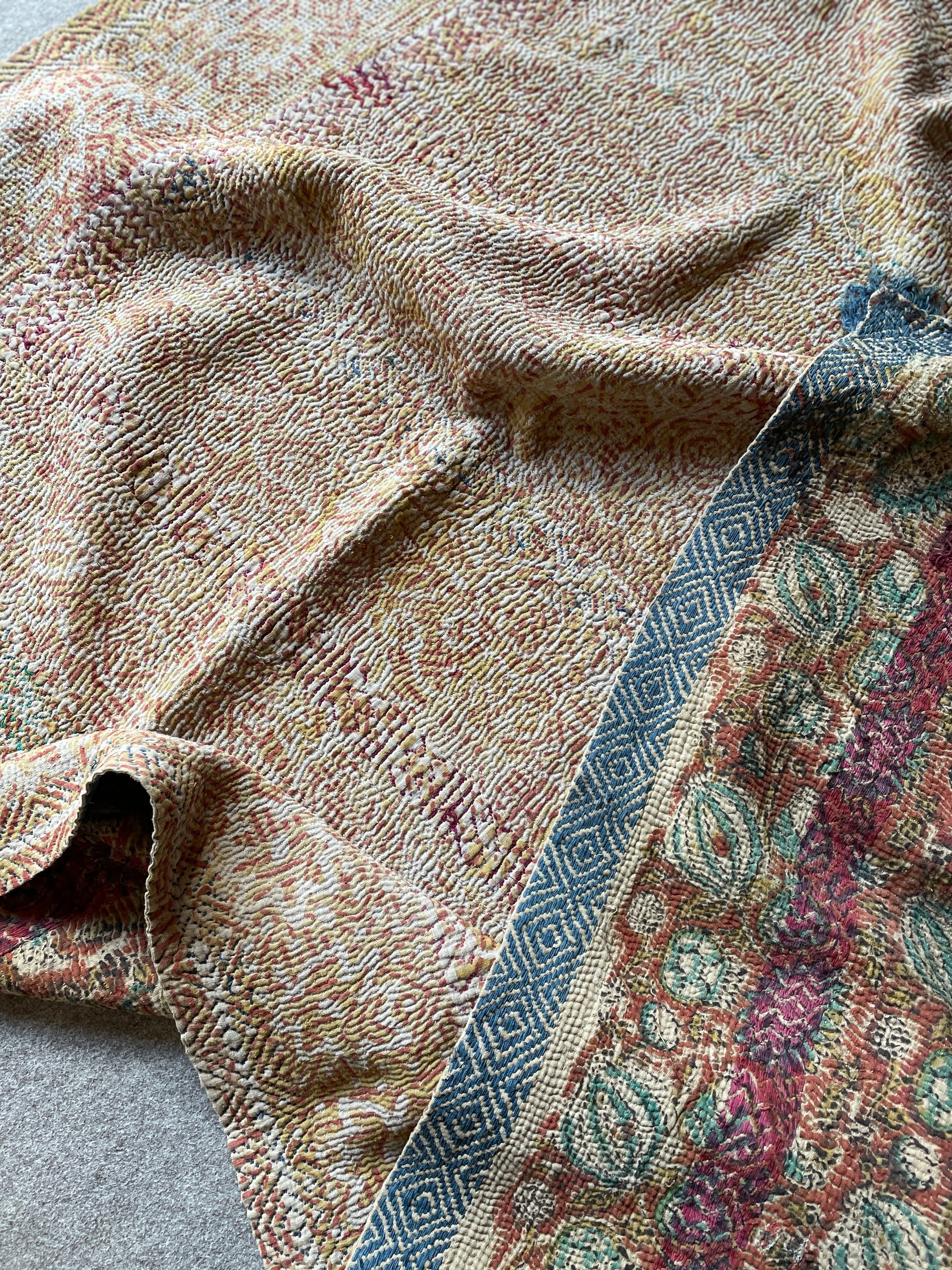 vintage block print kantha quilt brick 泥染ブロックプリントカンタ