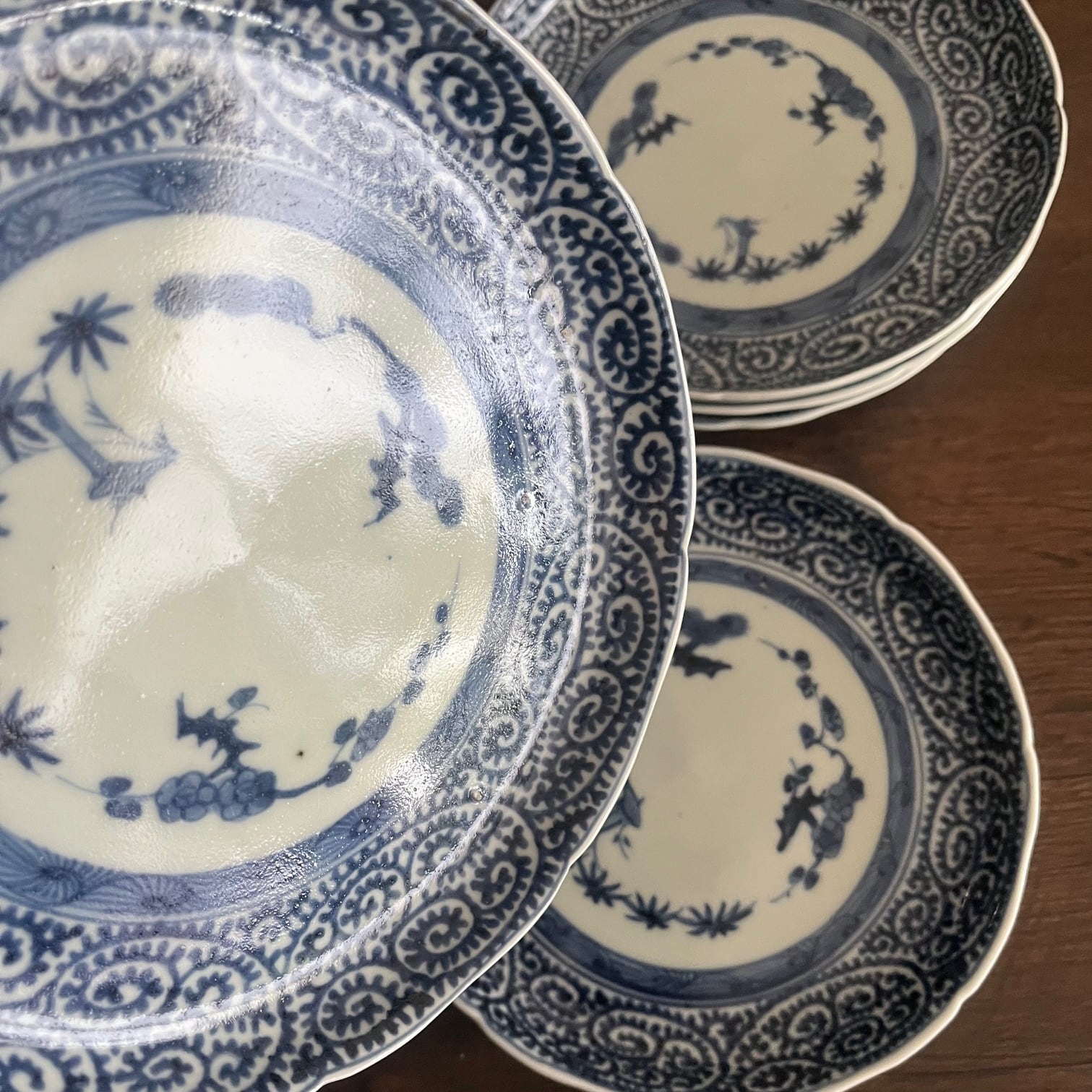 古伊万里染付蛸唐草紋様7寸皿5枚組 | 古美術 希 のぞみ 美術