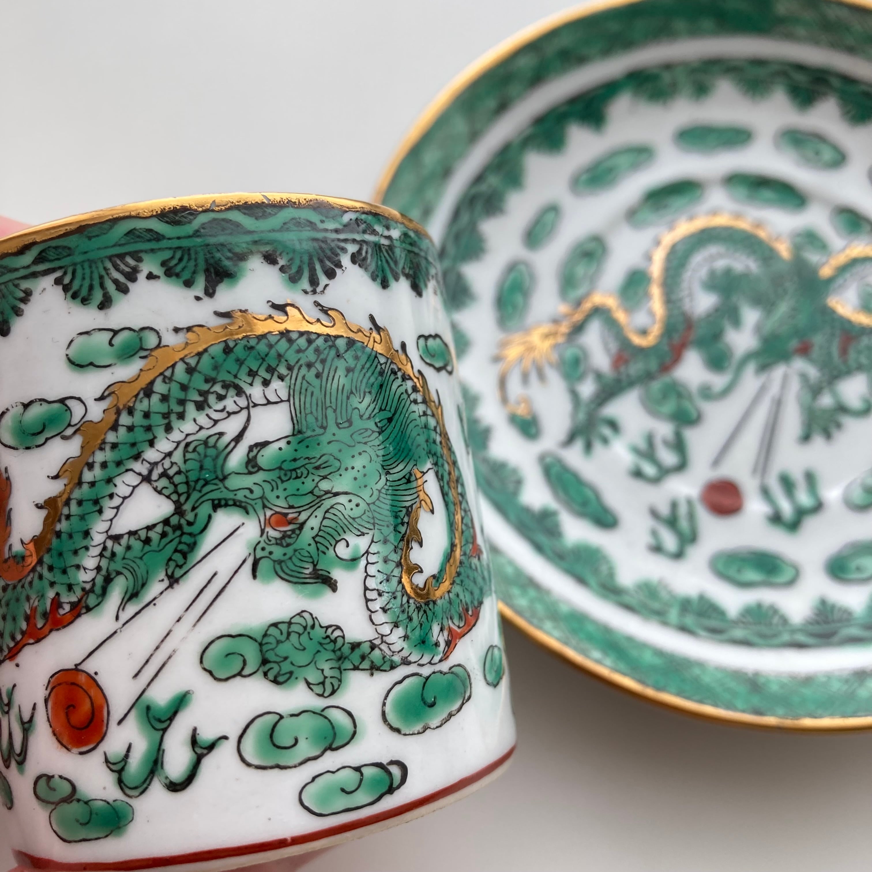 青龍のデミタスカップ＆ソーサー（70年代景徳鎮デッドストック） | 旅