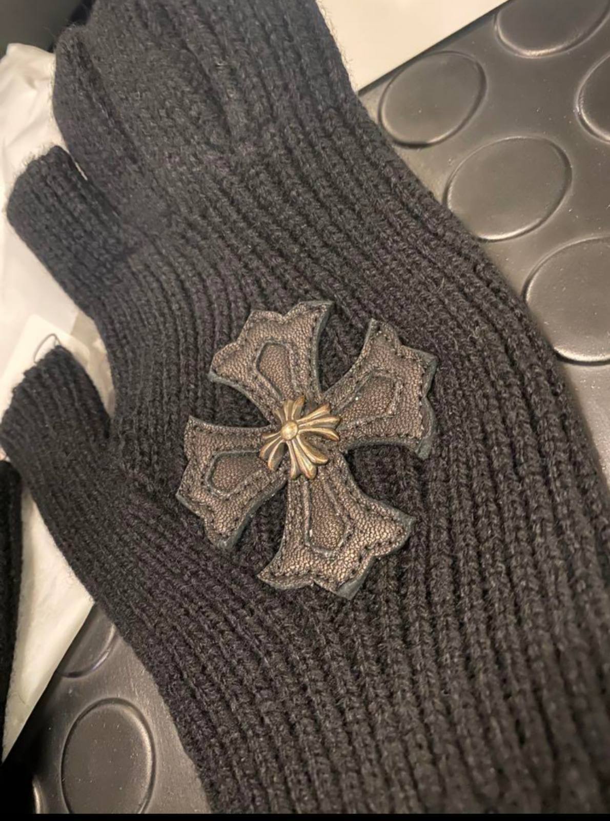 CHROME HEARTS クロムハーツ クロスパッチ グローブ 手袋 | chromehearts