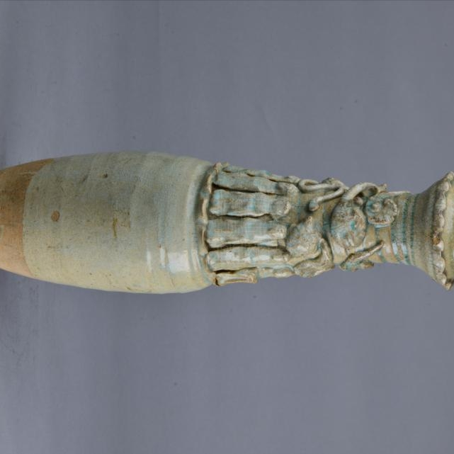 中国南宋越州窯影青貼塑人物紋魂瓶 中国南宋越