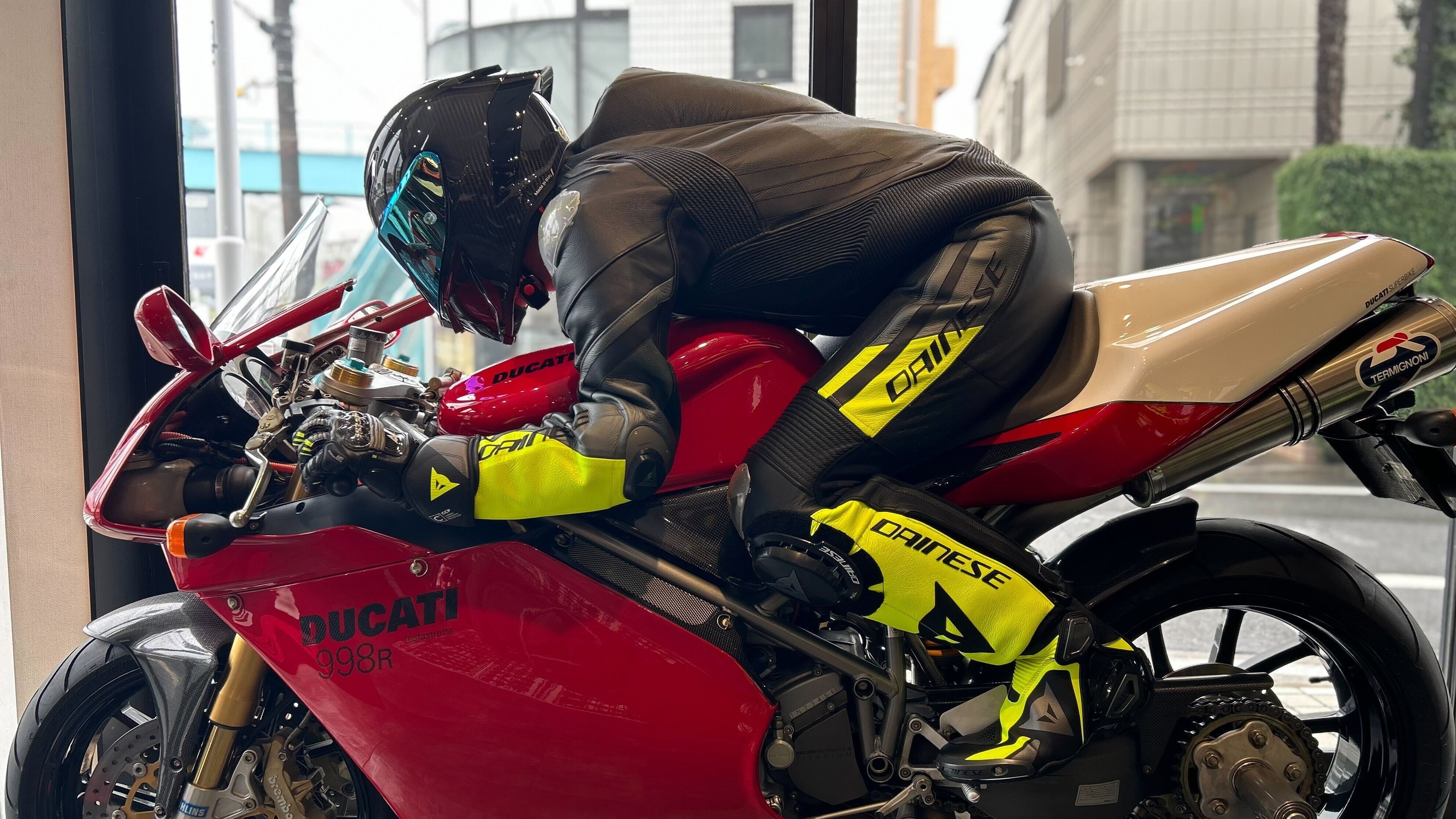ダイネーゼ世田谷 Dainese Setagaya | オフィシャルWEBサイト | レザー