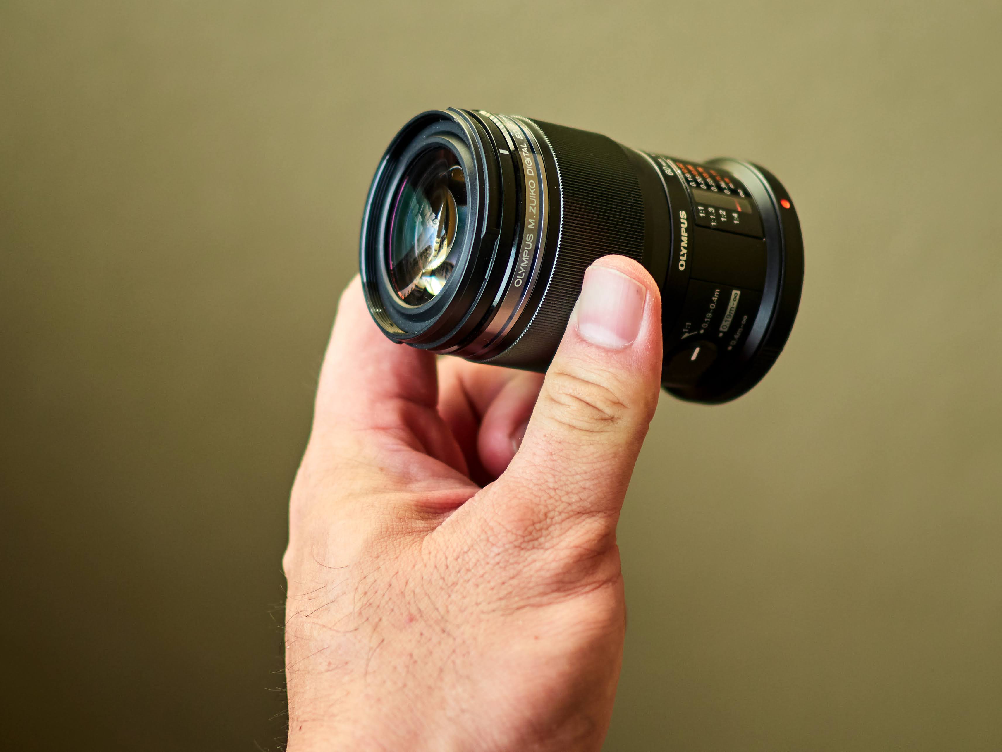 ROBIN WONG : Finally, I Bought The Olympus 60mm F2.8 Macro