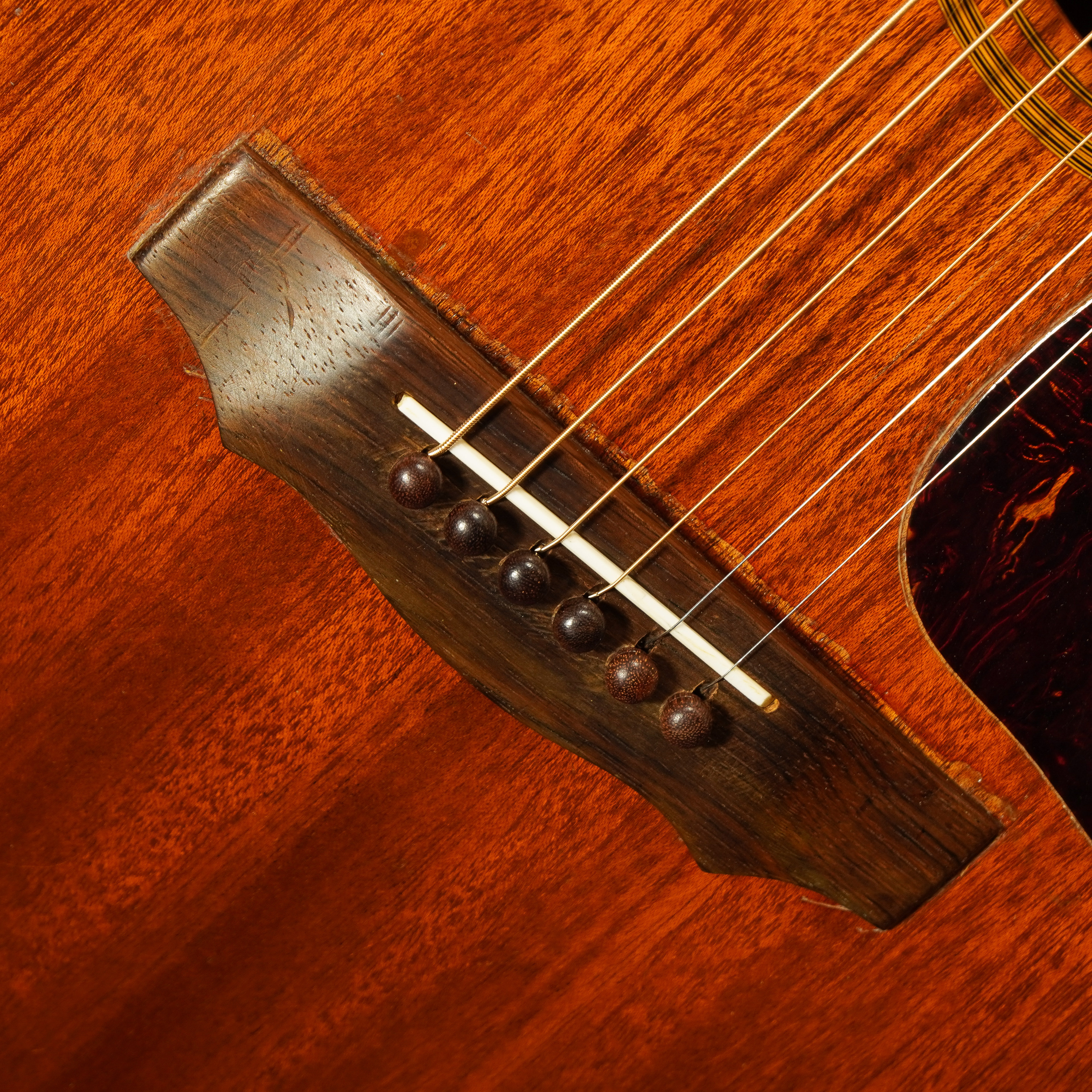 1971 Guild D-25 Dreadnought Guitar