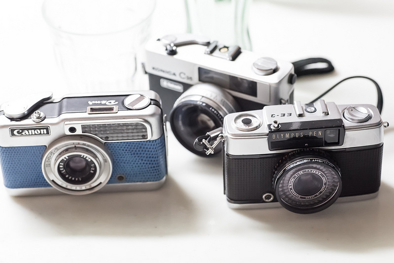 アリバイ日記: 【フィルムカメラ】ハーフの一眼レフカメラ、OLYMPUS