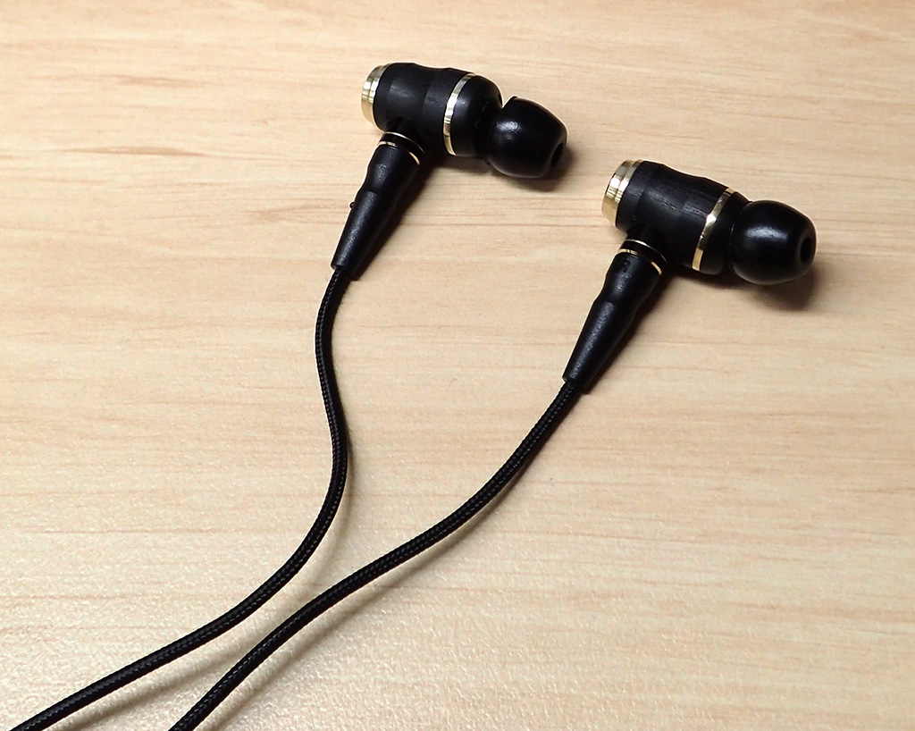 Sandal Audio: JVC HA-FX1100 ウッドドームユニット搭載イヤホンのレビュー