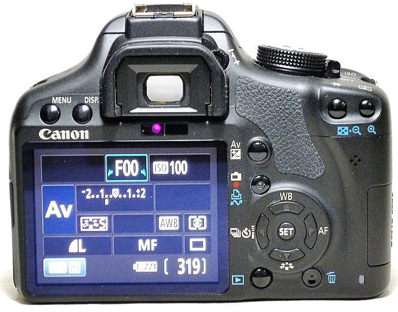 ImagingPixel: Canon EOS Kiss X3, A Retro Look Back