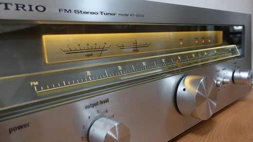 TRIO KT-8000 4号機 修理記録: BLUESS Laboratory