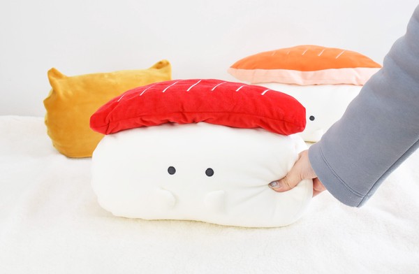 ぎゅっとおすしさん リラックスクッションの商品ページ｜卸・仕入れ