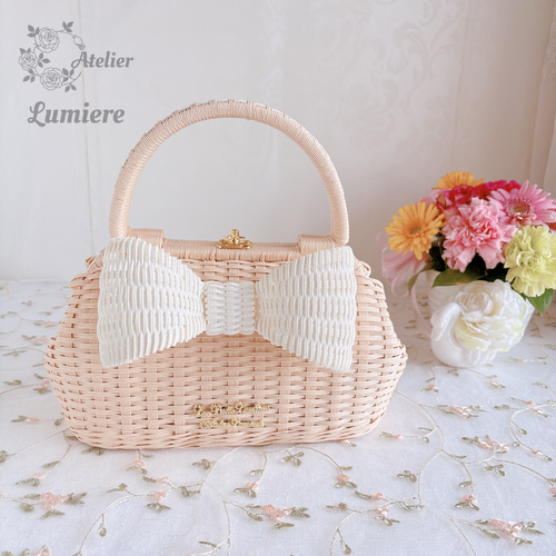 エレガントでレディーなリボンかごバッグ〜 (ナチュラル×ホワイト