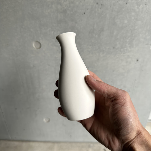 白磁薄作り一合徳利・単品 おちょこ・ぐい呑み・徳利 SATO CERAMICWARE