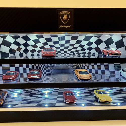 セール品！1/64展示30台可・SPチェック柄・USB電源ディスプレーBOX