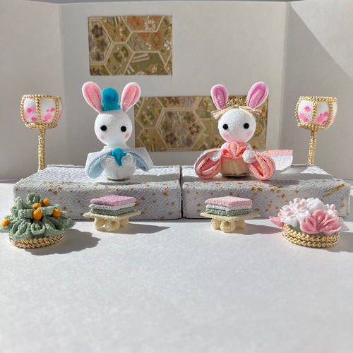 うさぎのお雛様 親王飾り④(ホワイト×ピンク) つまみ細工 ちりめん細工