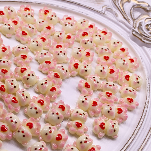 ネイルパーツ クマ 8mm アニマル ハート アイボリー 赤 50個