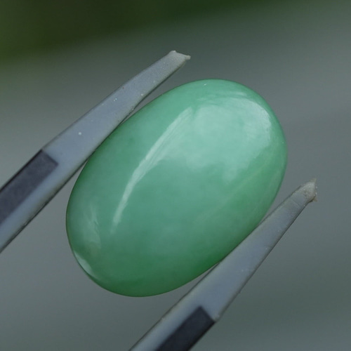 アップルグリーン高品質☆ミャンマー翡翠（本翡翠）s1351 天然石 Funky