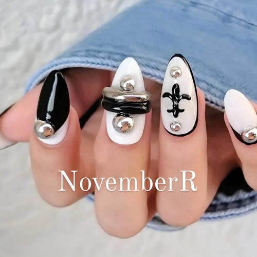 LA812☆モノクロy2kネイルチップ ネイルチップ（つけ爪） NovemberR