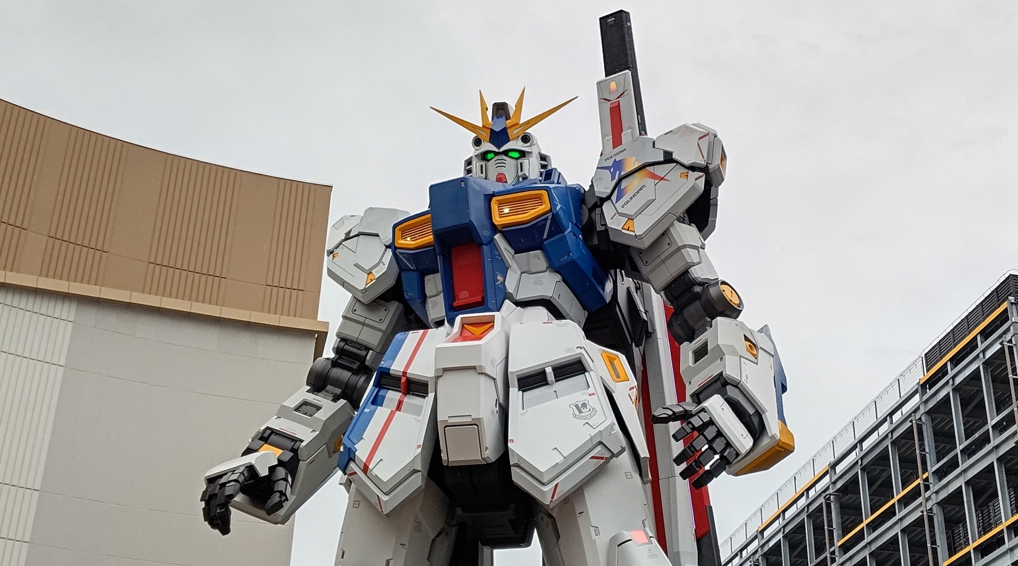 等身大νガンダム立像」を見に行ってきた【ガンダムパーク福岡/ガンダム