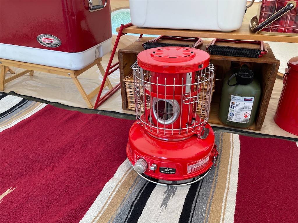 レビュー】アラジンのガスストーブはキャンプや室内で寒い？口コミ