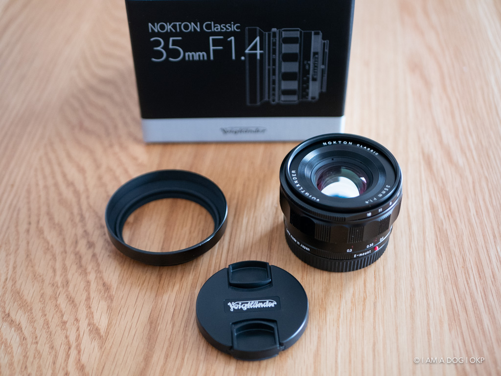 ネオクラシカルな単焦点レンズ VoightLander「NOKTON Classic 35mm F1