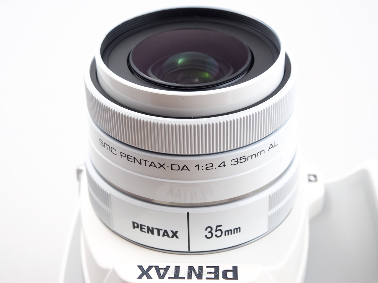 ペンタックスの撒き餌レンズ「smc PENTAX-DA 35mmF2.4AL」は軽くて写り