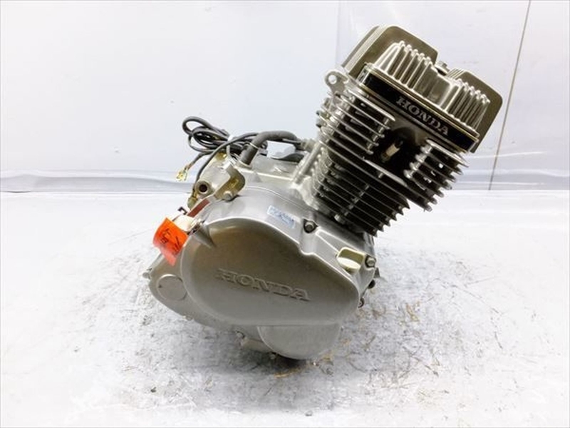 ベンリィ CD 125T エンジン ⭐️鈴の助 ベンリィ CD 125T エンジン