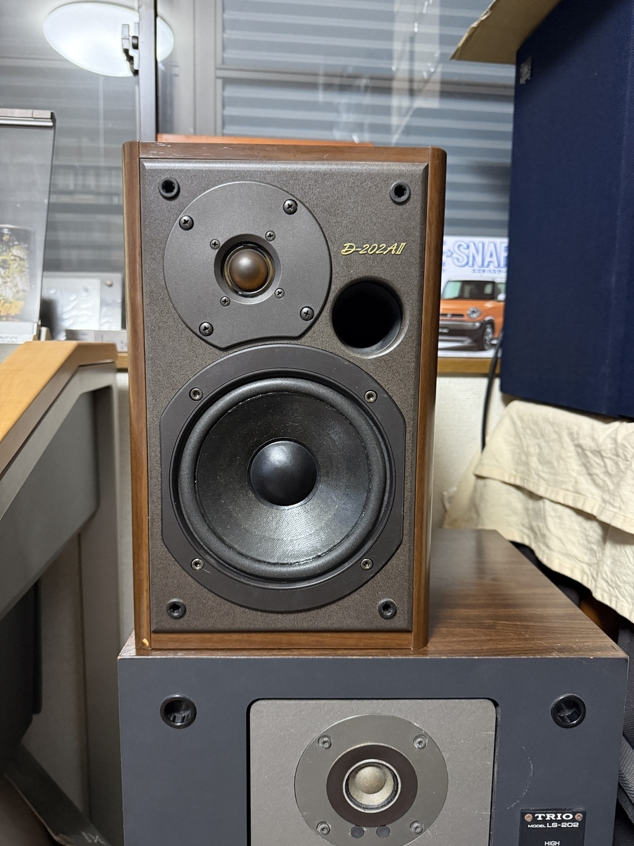 定価︰￥64,000・1996年】ONKYO D-202AII スピーカー 定価︰￥64,000