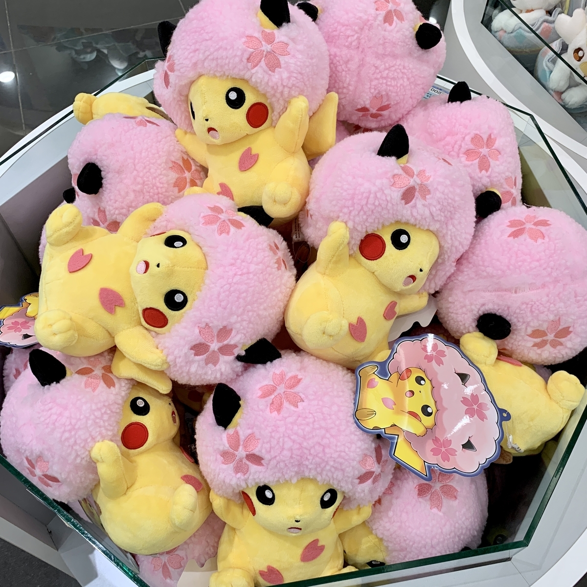 桜アフロのピカチュウ ポケモンセンタートウキョーDX オープン記念