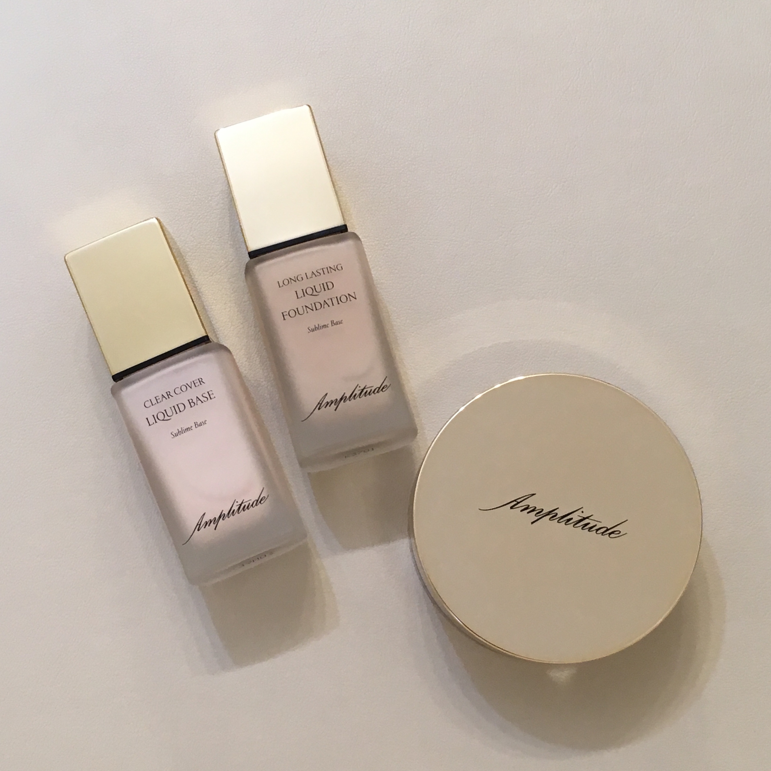 アンプリチュード ロングラスティング リキッドファンデーション 00 他