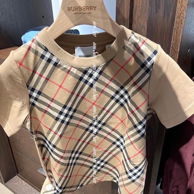 Burberry(バーバリー)のベビー・子供服が海外アウトレットでお得【大人