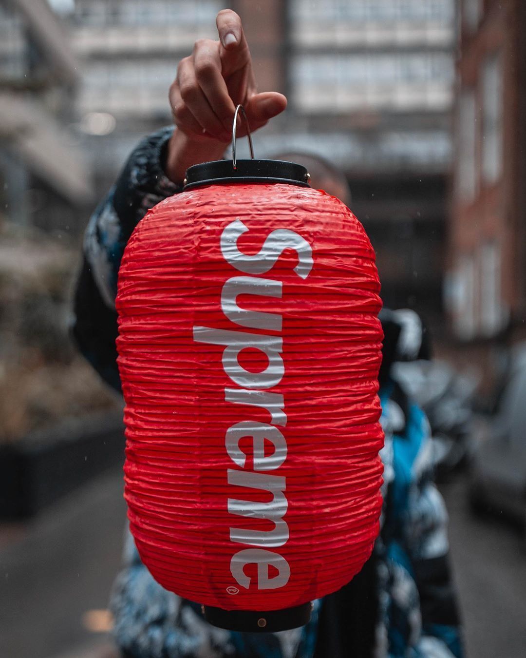 FW19 Supreme Hanging Lantern - シュプリーム ロゴ 提灯 (Supreme