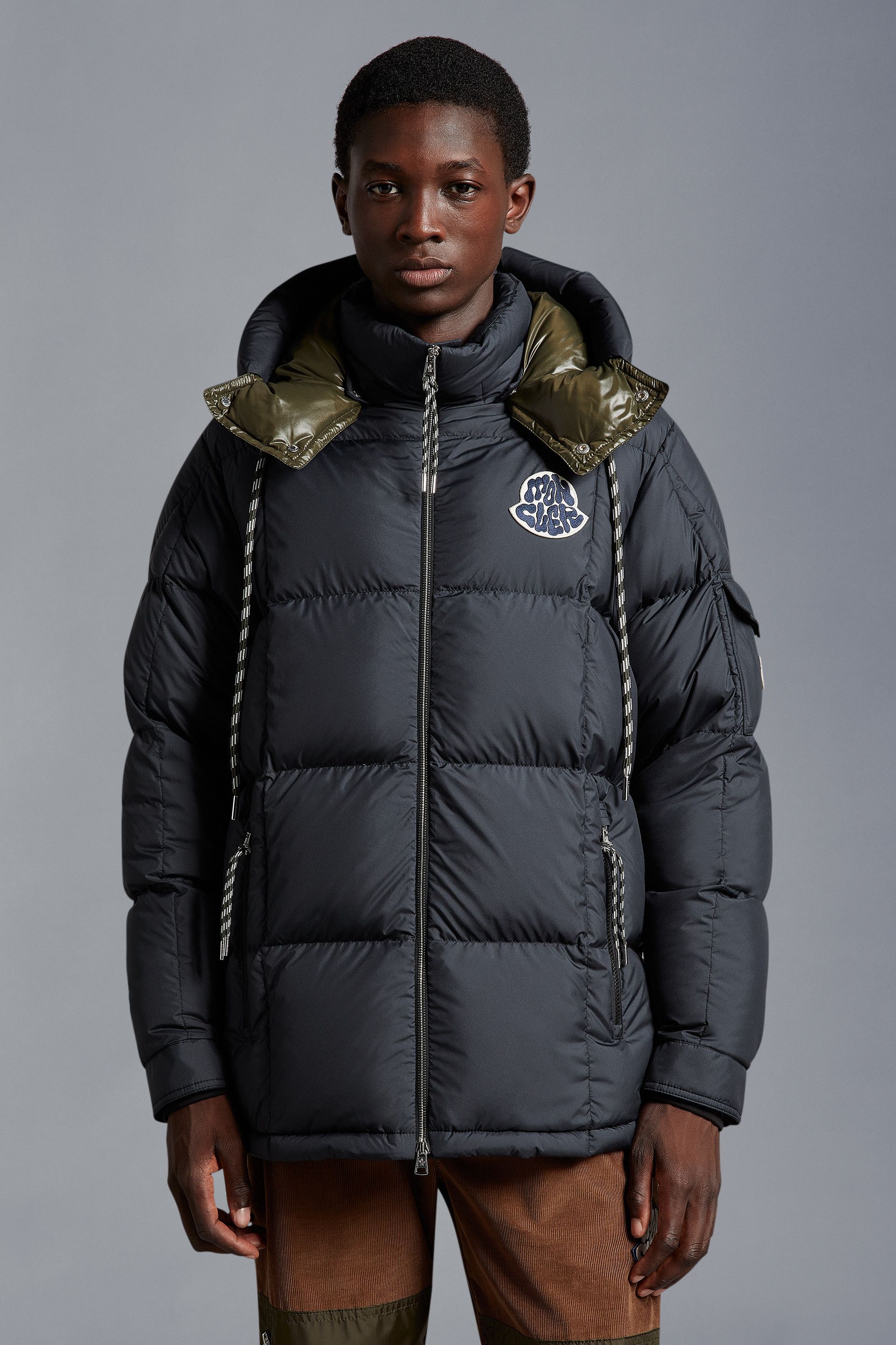 MONCLER2022/23秋冬新作 フード付きダウンジャケット MARIVELES