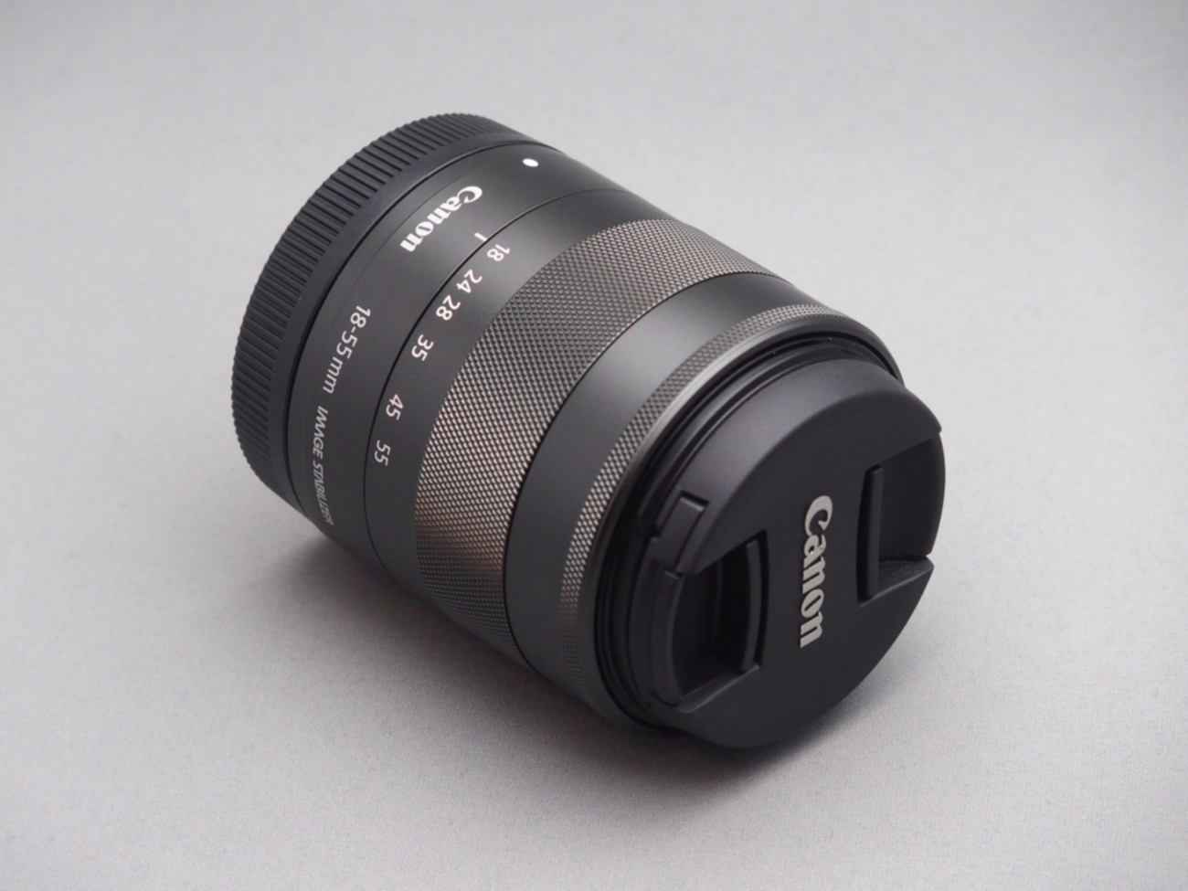 EF-M18-55mm F3.5-5.6 IS STMレビュー：歪曲や周辺減光はあるが、安定