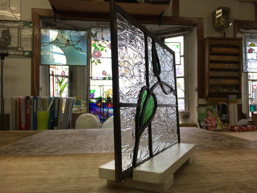 葉っぱのステンドグラスパネル no.2」ケイム組 | iichi 日々の暮らしを