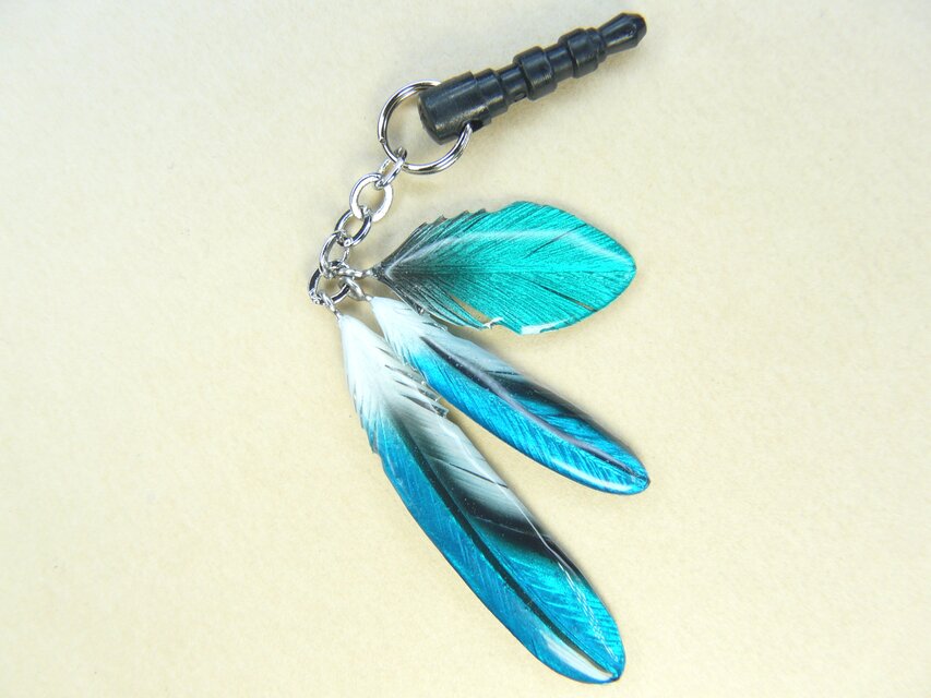 粘土の羽根飾り＿カワセミ緑＿ストラップ＿R小 T小 T中 | iichi 日々の